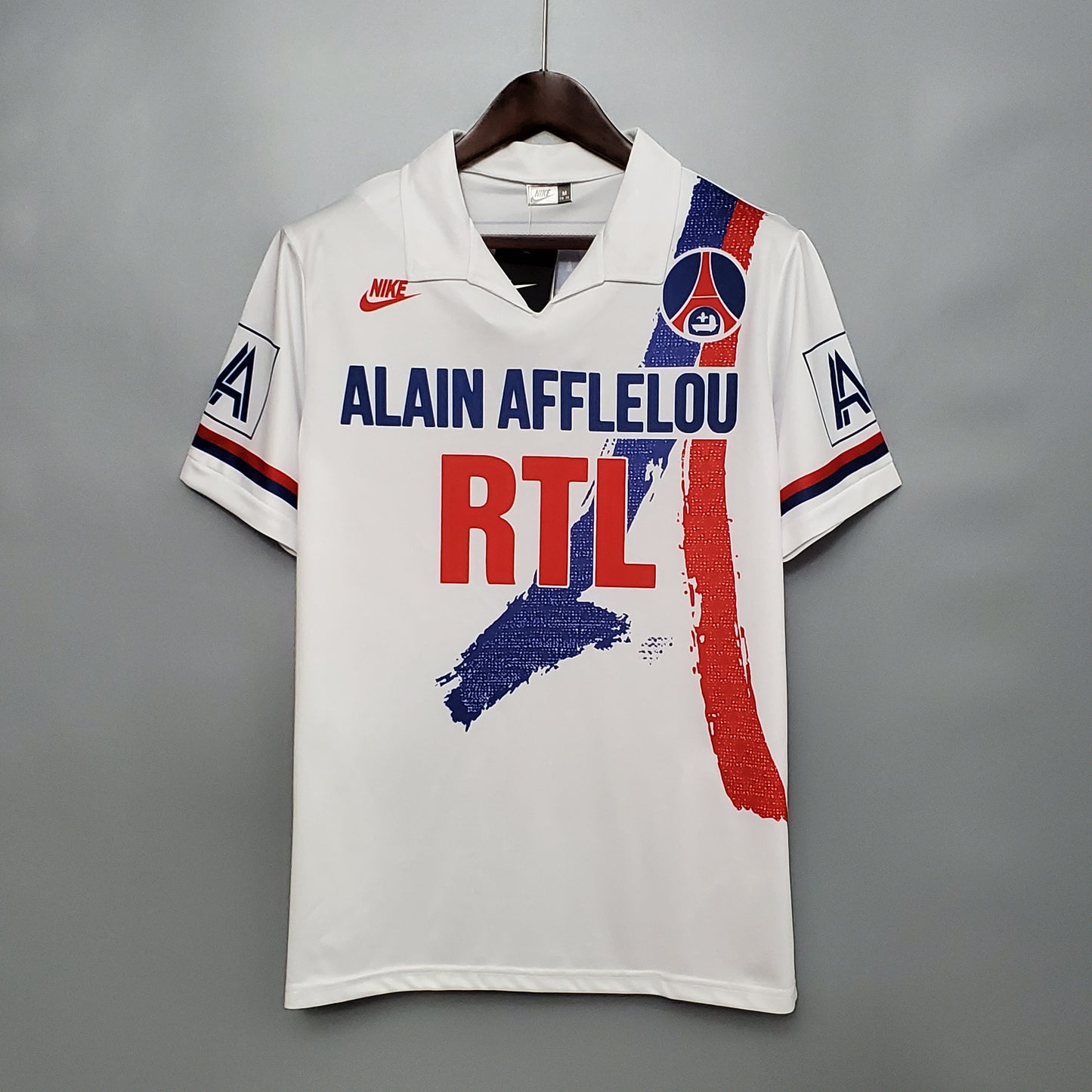 Paris Saint-Germain Away Kit 90/92
