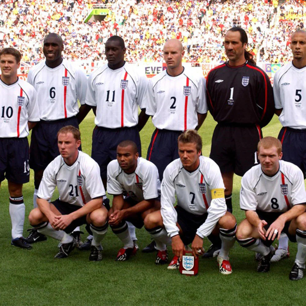 England Home Kit 01/03
