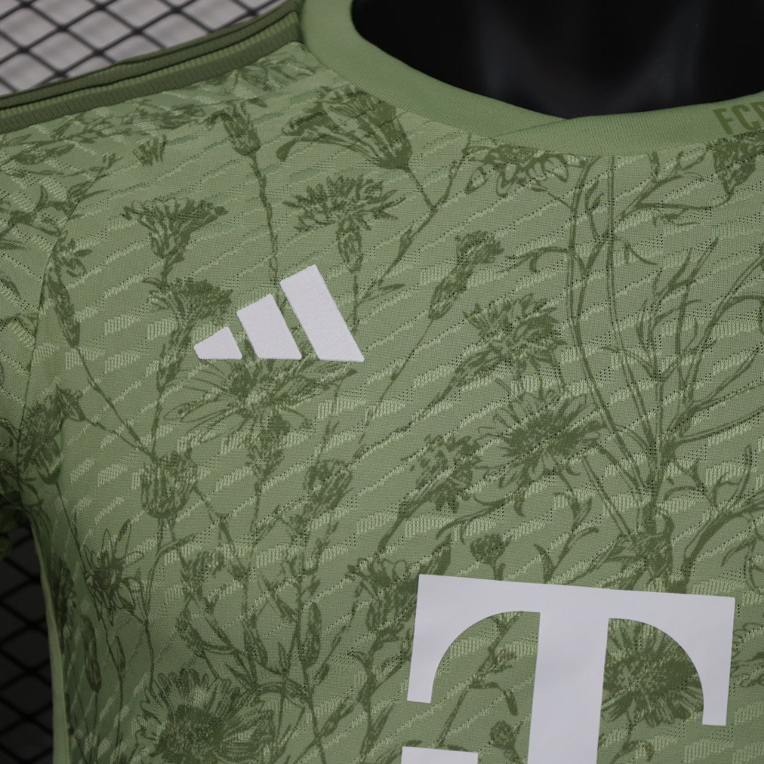Bayern Munich “Oktoberfest” Kit 23/24