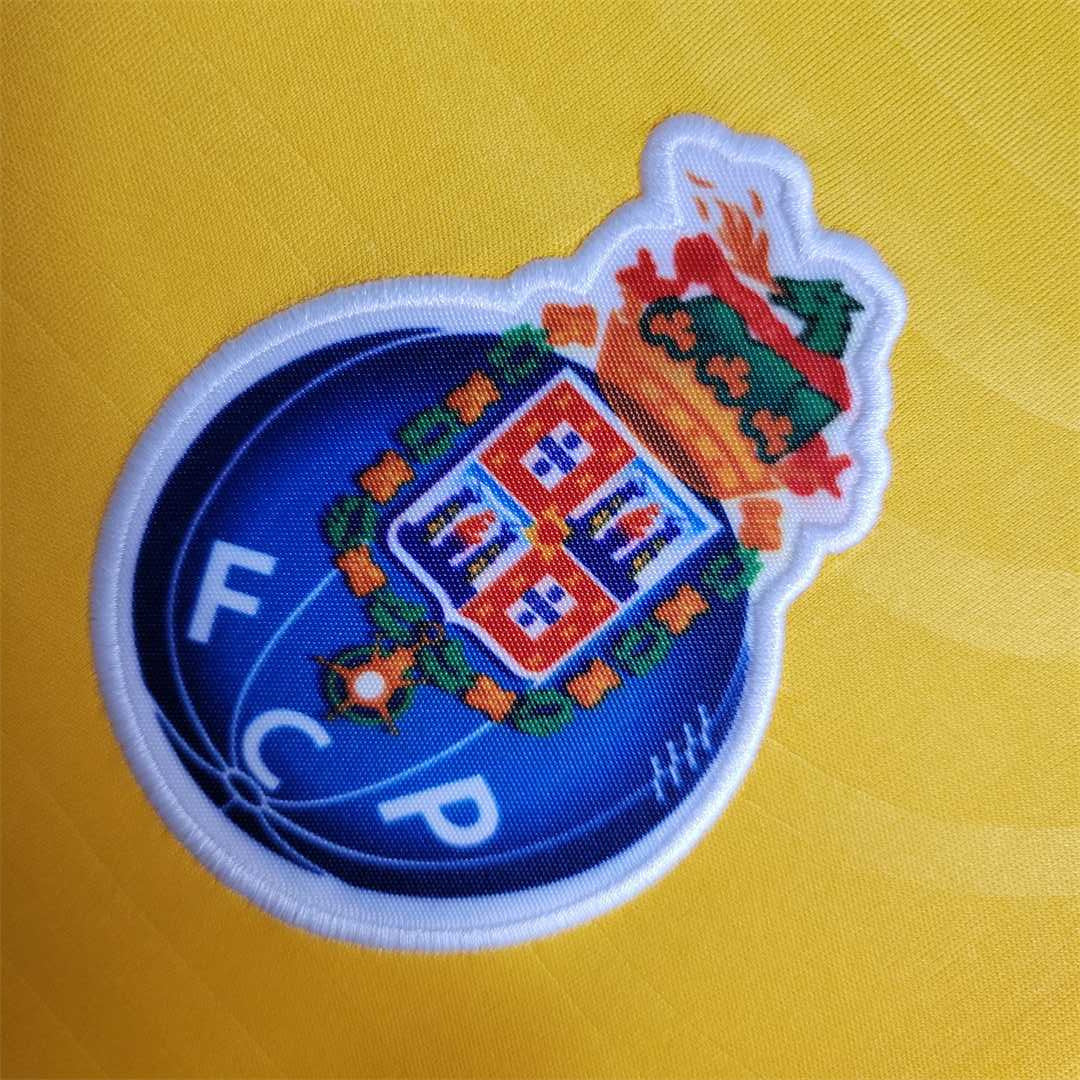 Porto Goalkeeper Kit 22/23