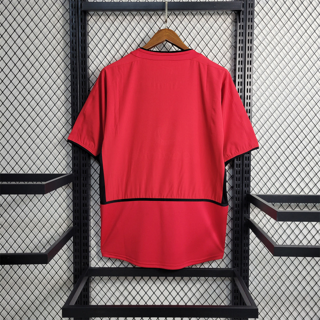 Manchester United Home Kit 02/04