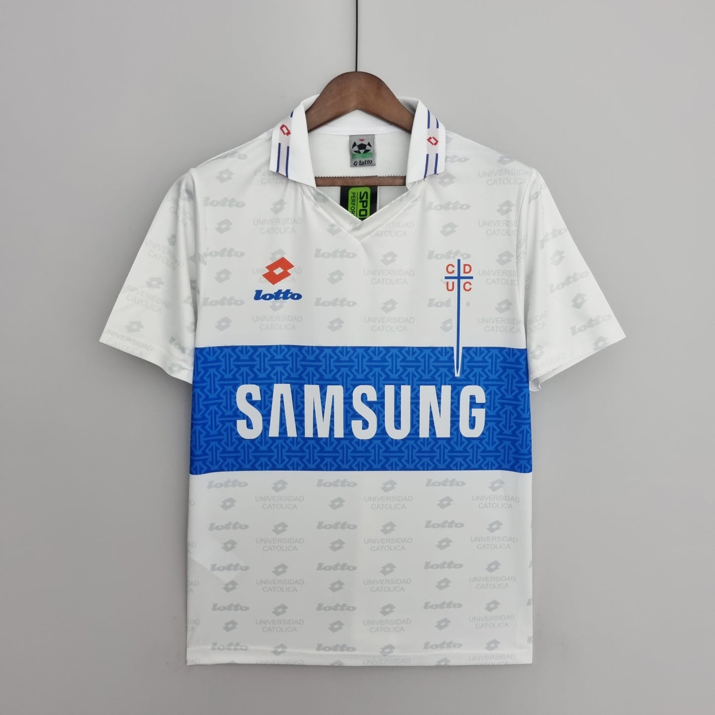 Deportivo Universidad Católica Away Kit 95/96