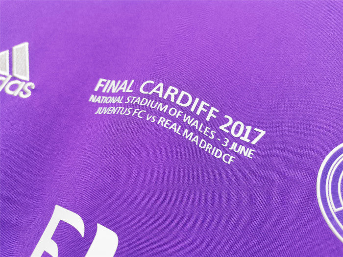 Real Madrid Away Kit 16/17