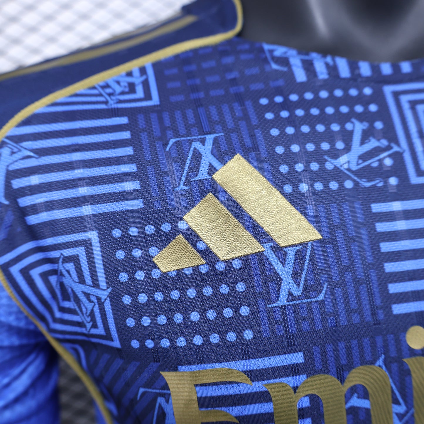 Real Madrid “Royal Codes” Kit 25/26
