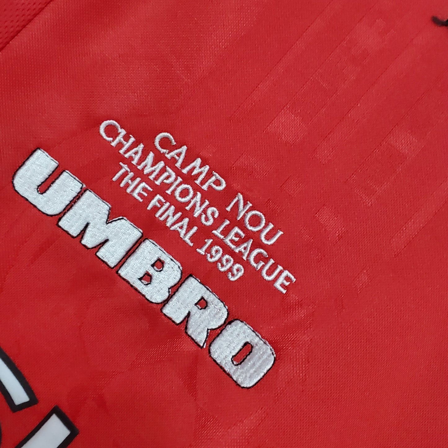 Manchester United Home Kit 99/00