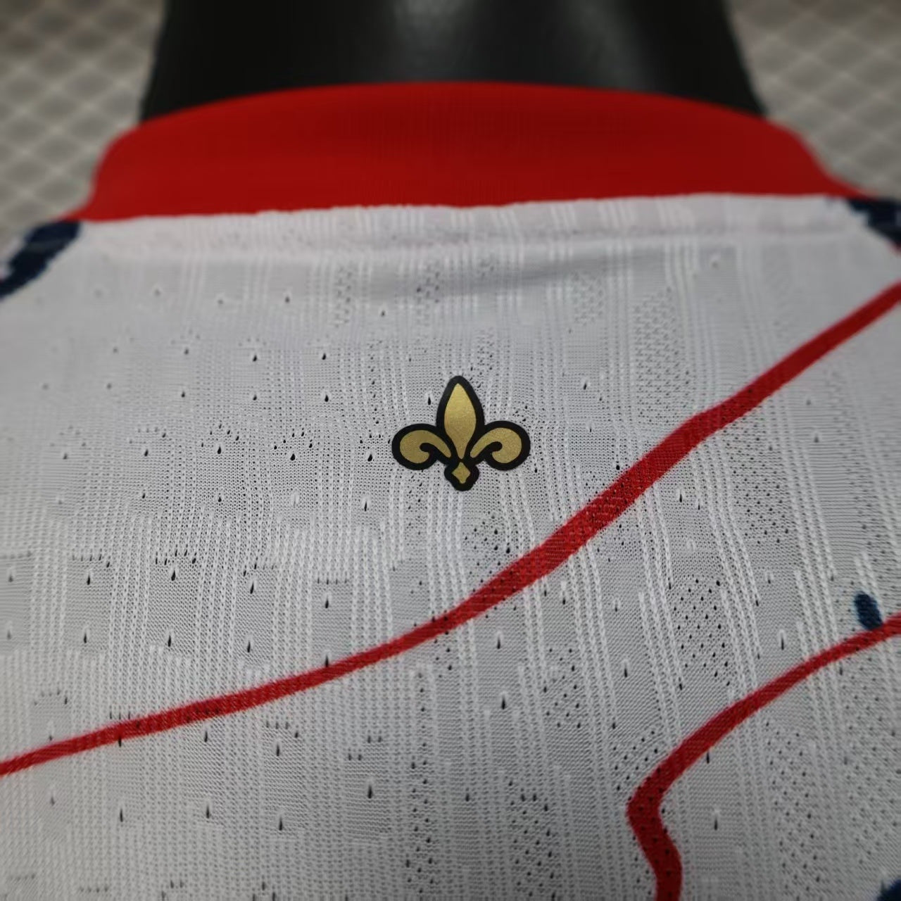 Paris Saint-Germain “Splatter Edition” Kit 25/26