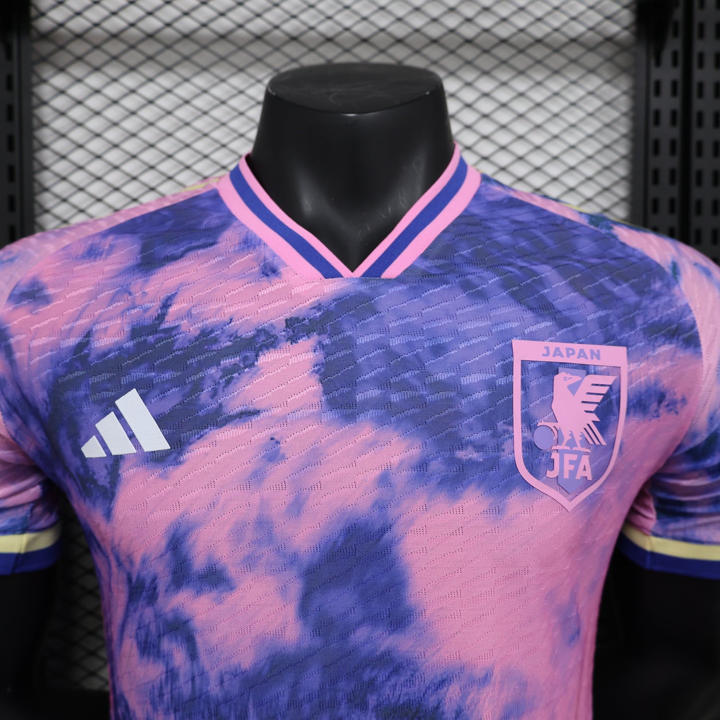 Japan “The Great Wave” Kit 24/25