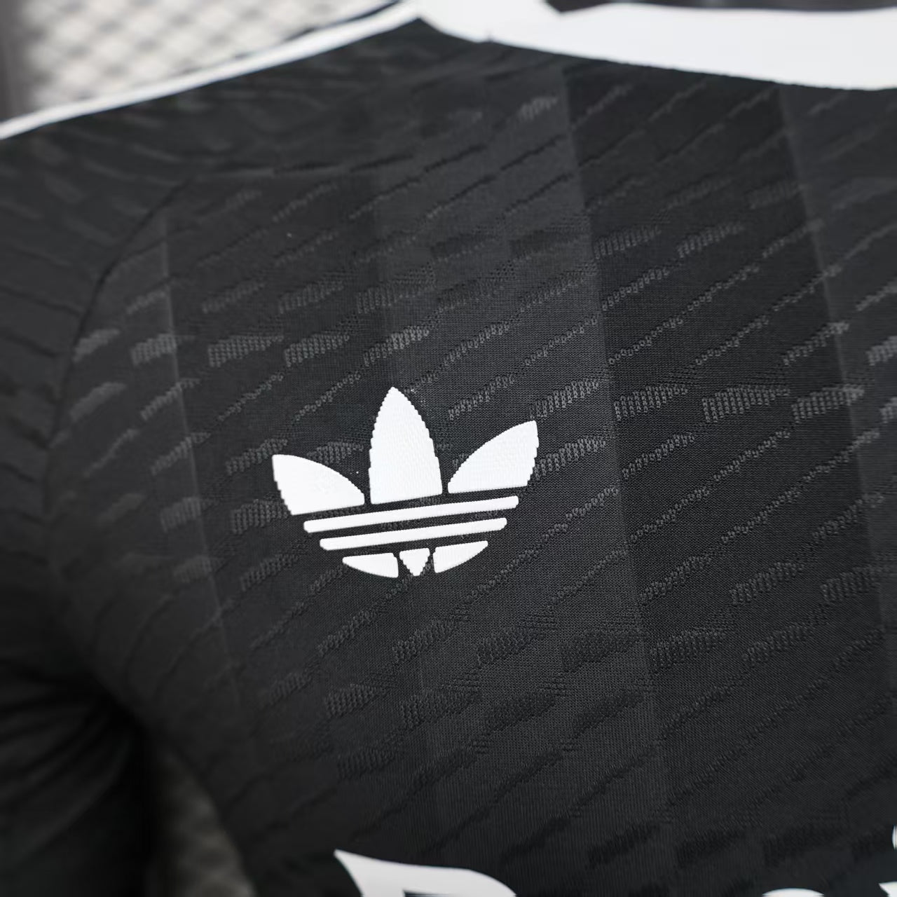 Real Madrid Goalkeeper Kit 25/26