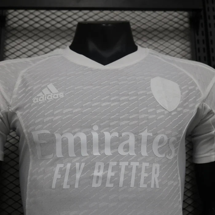 Arsenal “Pure Elegance” Kit 24/25