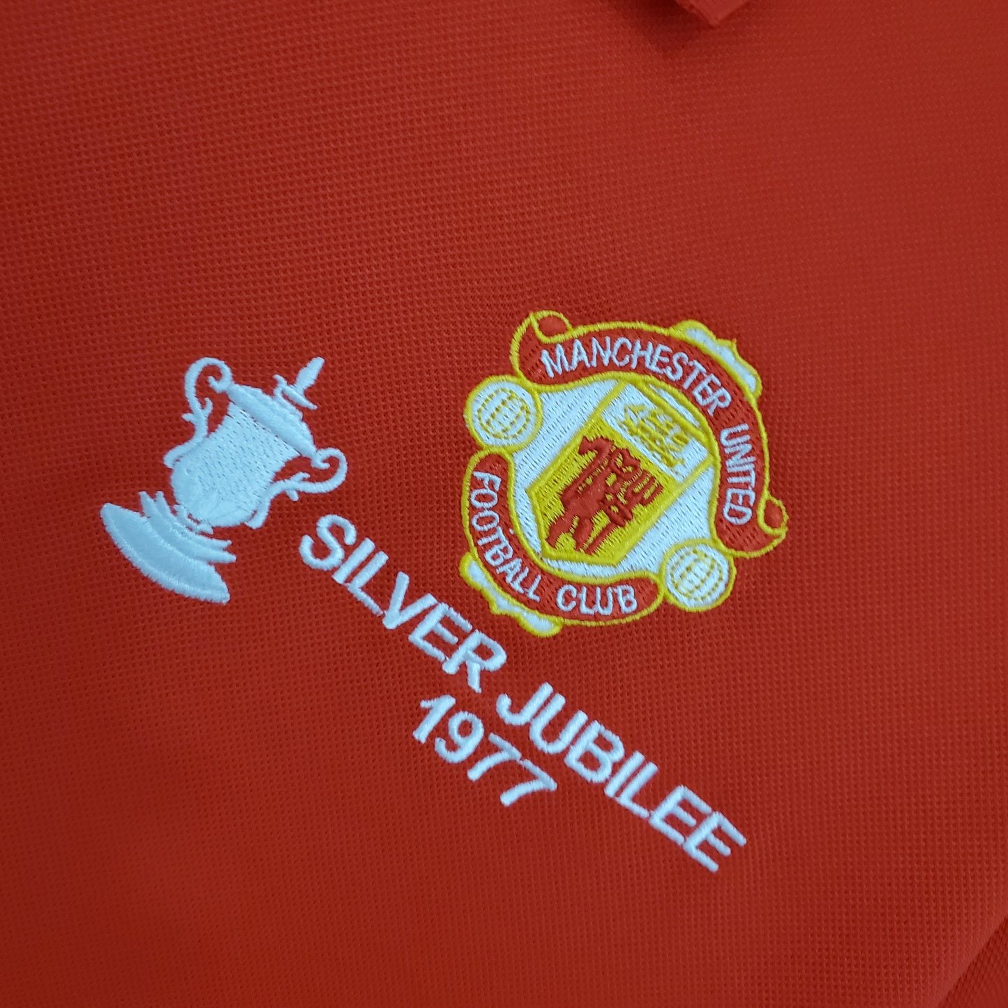 Manchester United Home Kit 76/77