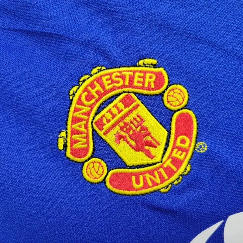 Manchester United Away Kit 05/06