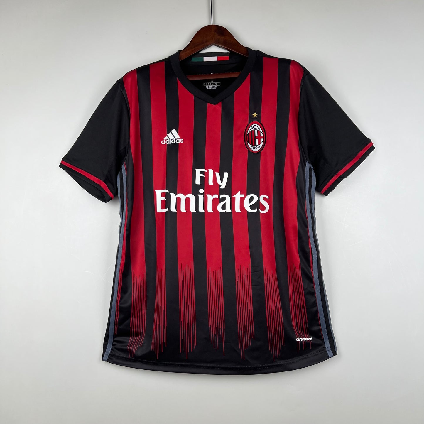 AC Milan Home Kit 16/17