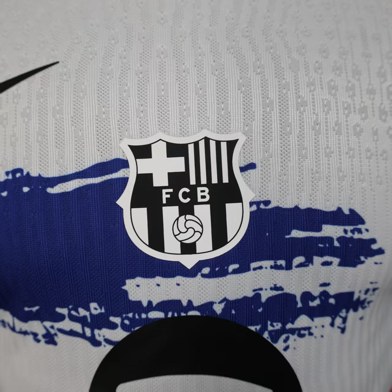 Barcelona “Painted Identity” Kit 25/26