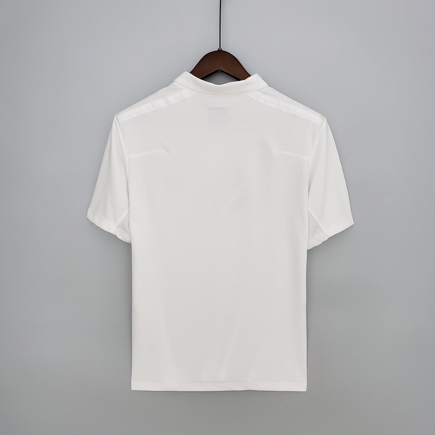 England Home Kit 09/10
