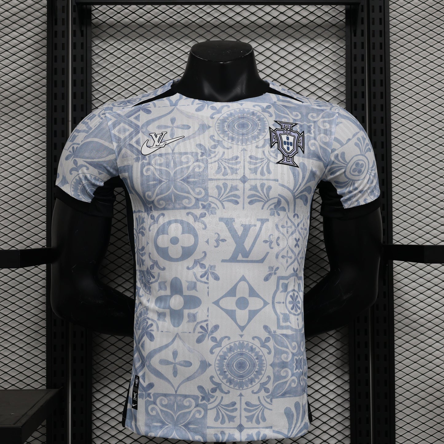 Portugal “Louis Vuitton” Kit 23/24