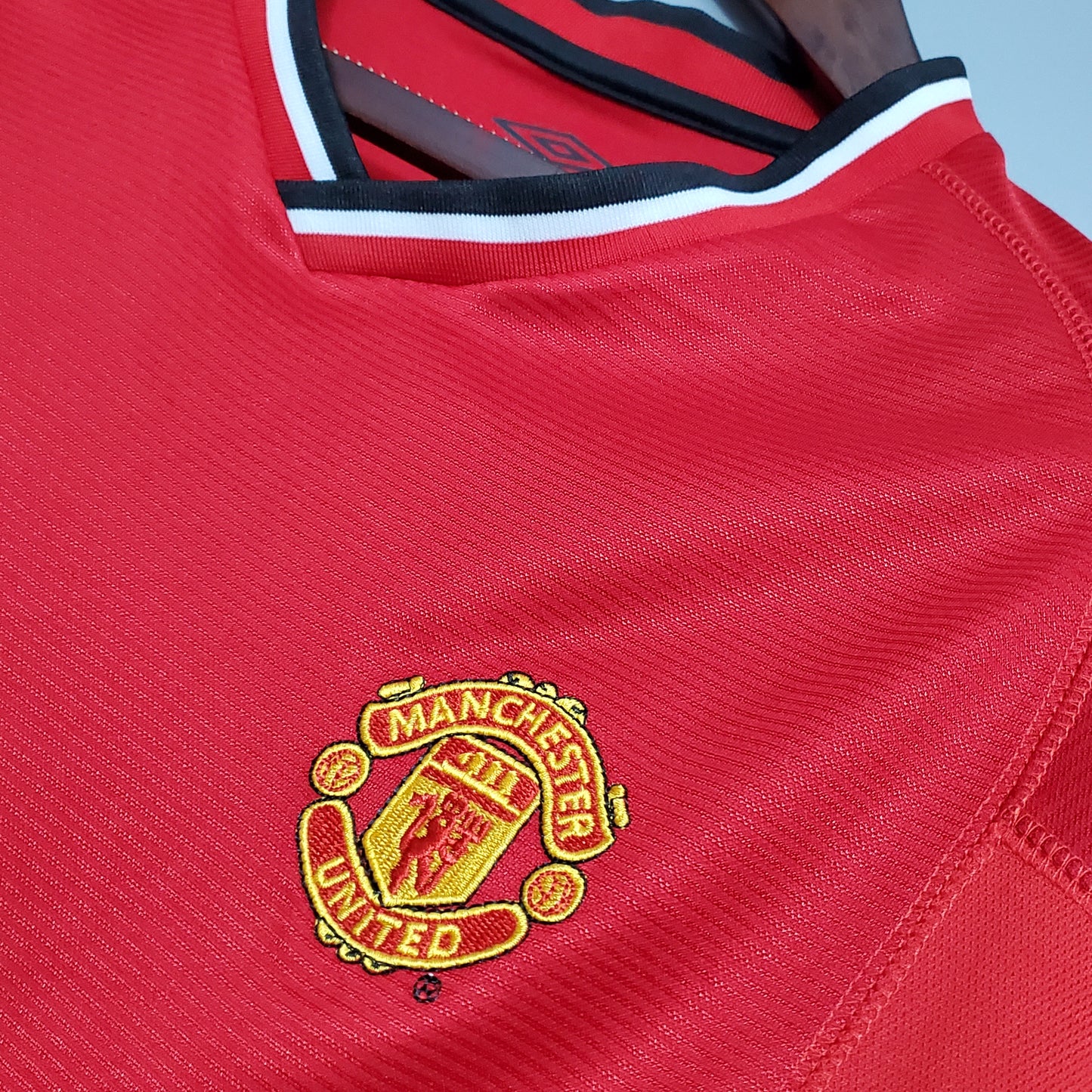 Manchester United Home Kit 00/01