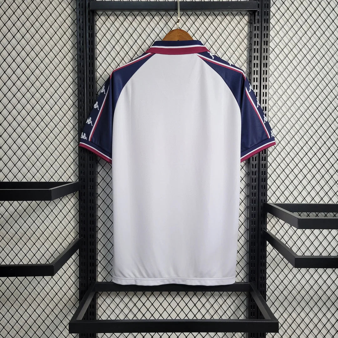 Manchester City Away Kit 97/98