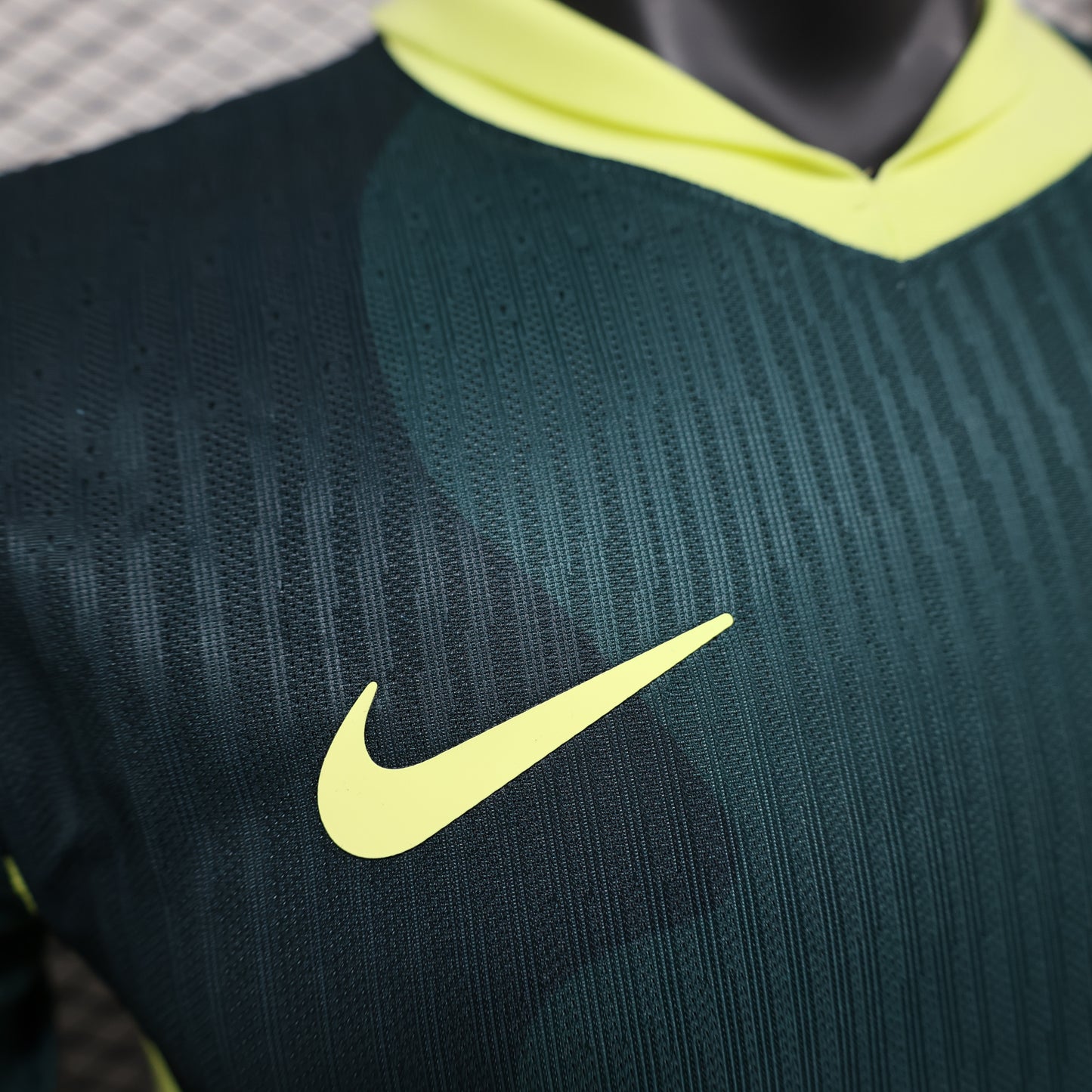 Barcelona x Verde Gaudí Kit 23/24