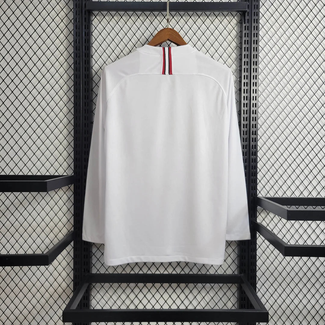 Paris Saint-Germain Away Kit 18/19
