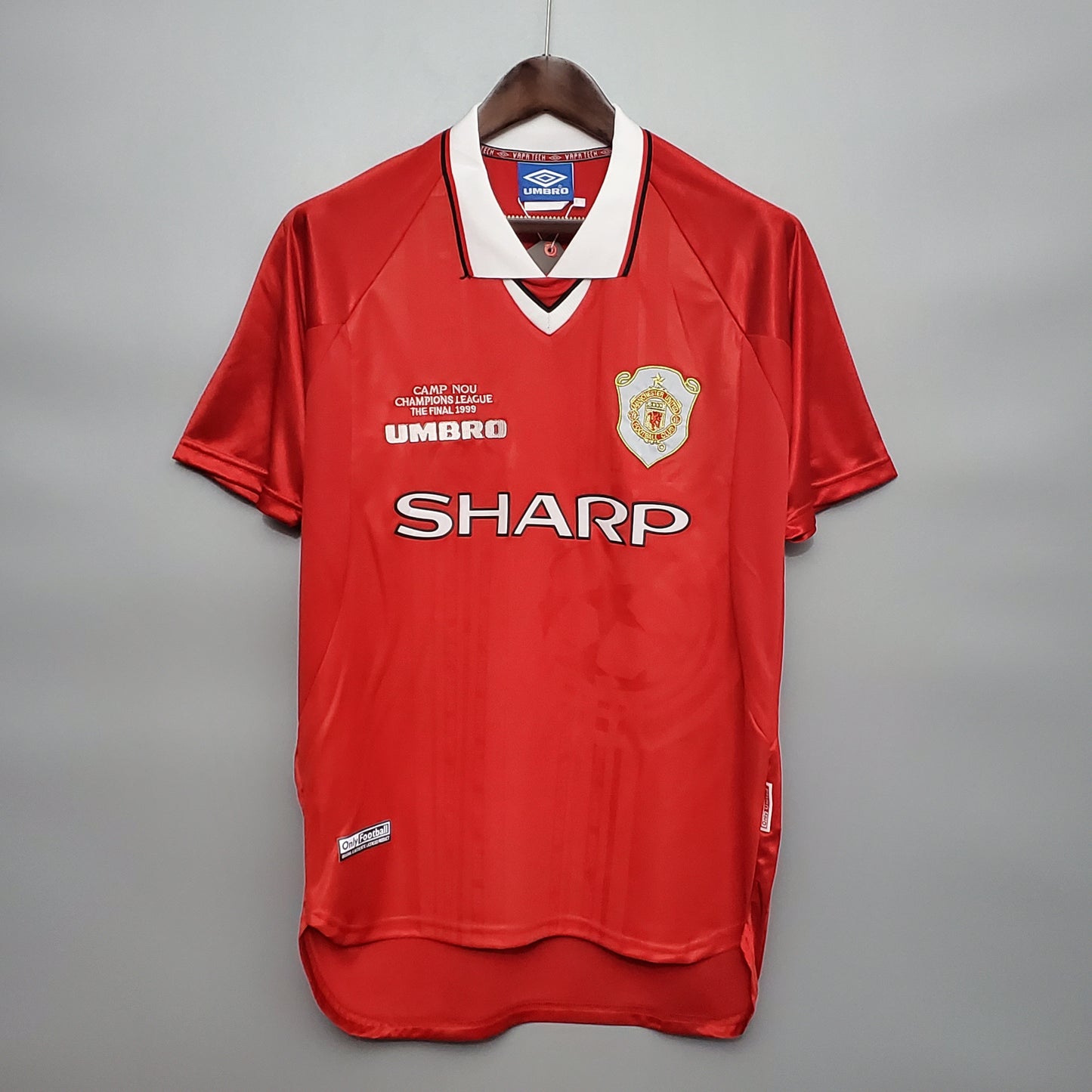 Manchester United Home Kit 99/00