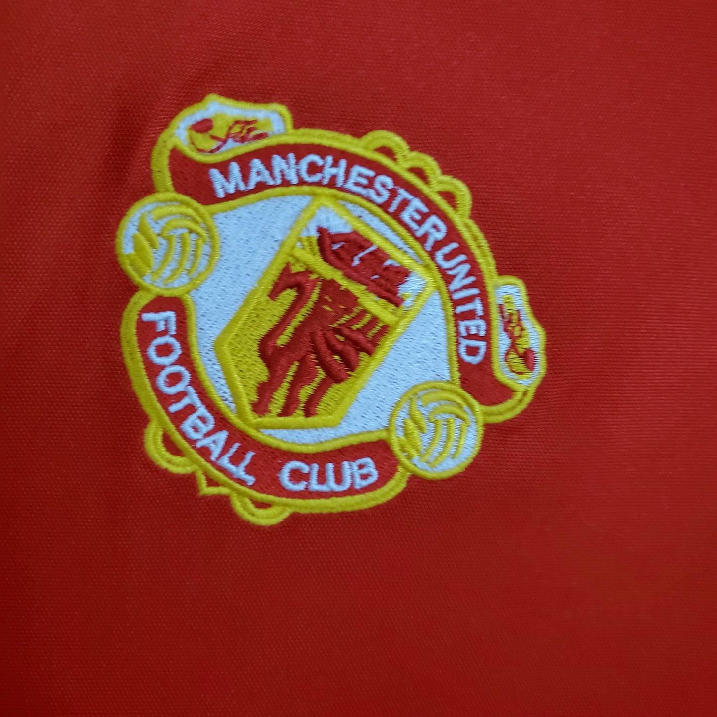 Manchester United Home Kit 85/86