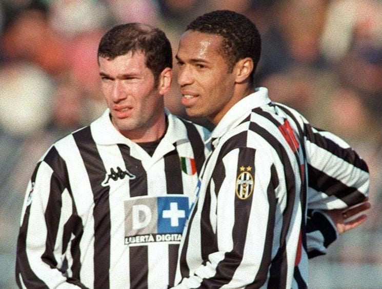 Juventus Home Kit 99/00