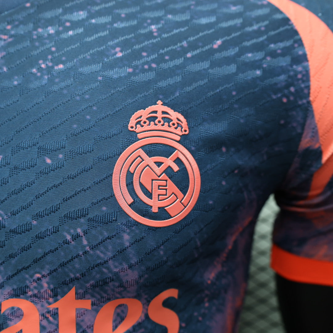Real Madrid Special Kit “Heat Waves” 24/25