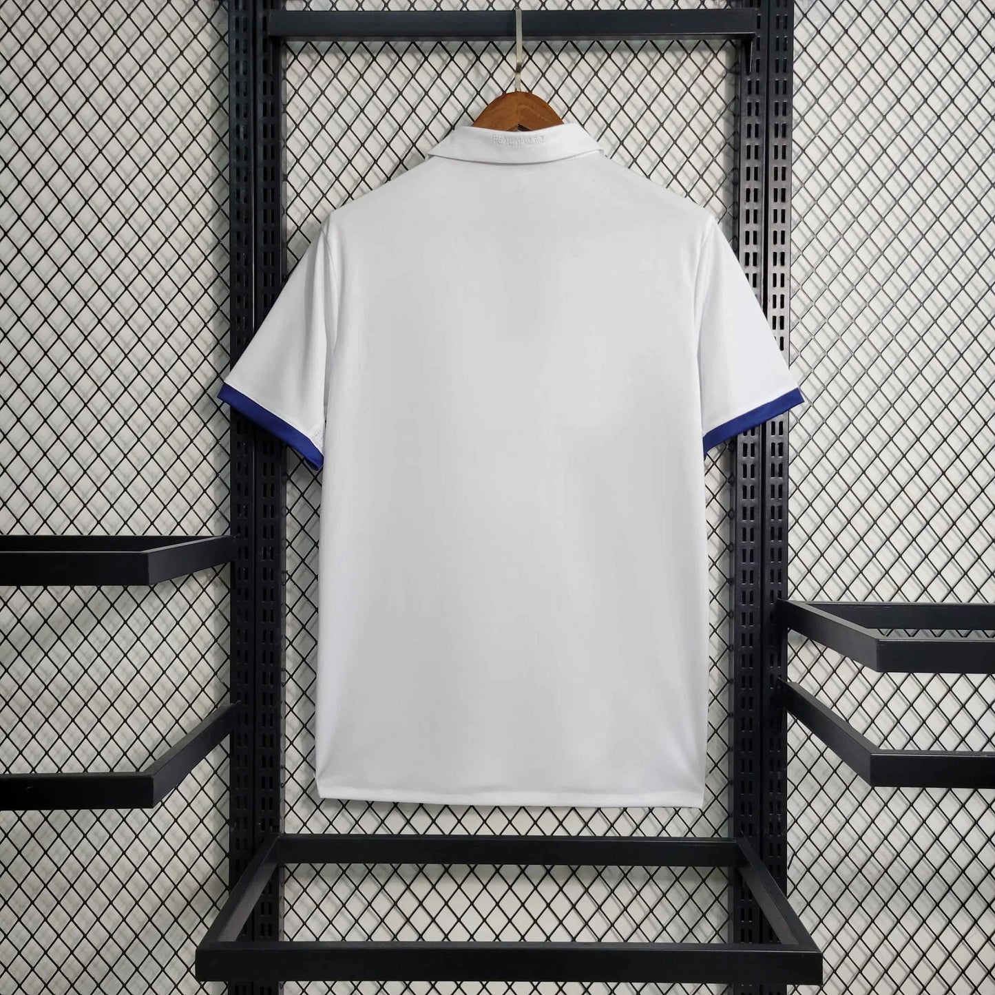 Real Madrid Home Kit 16/17
