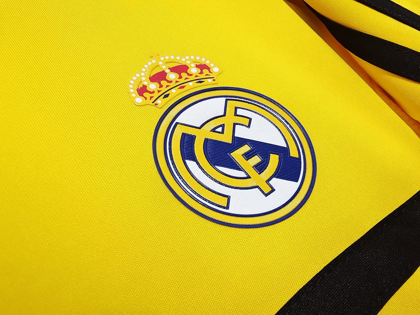 Real Madrid Goalkeeper Kit 11/12