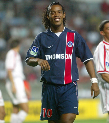 Retro: Paris Saint-Germain Home Kit 02/03