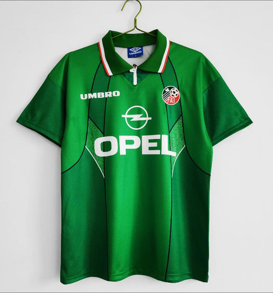 Retro: Ireland Home Kit 94/96