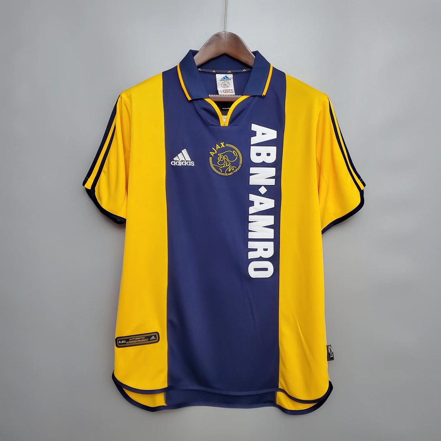 Retro: Ajax Away Kit 00/01