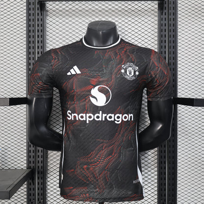 Manchester United “Inferno” Kit 25/26