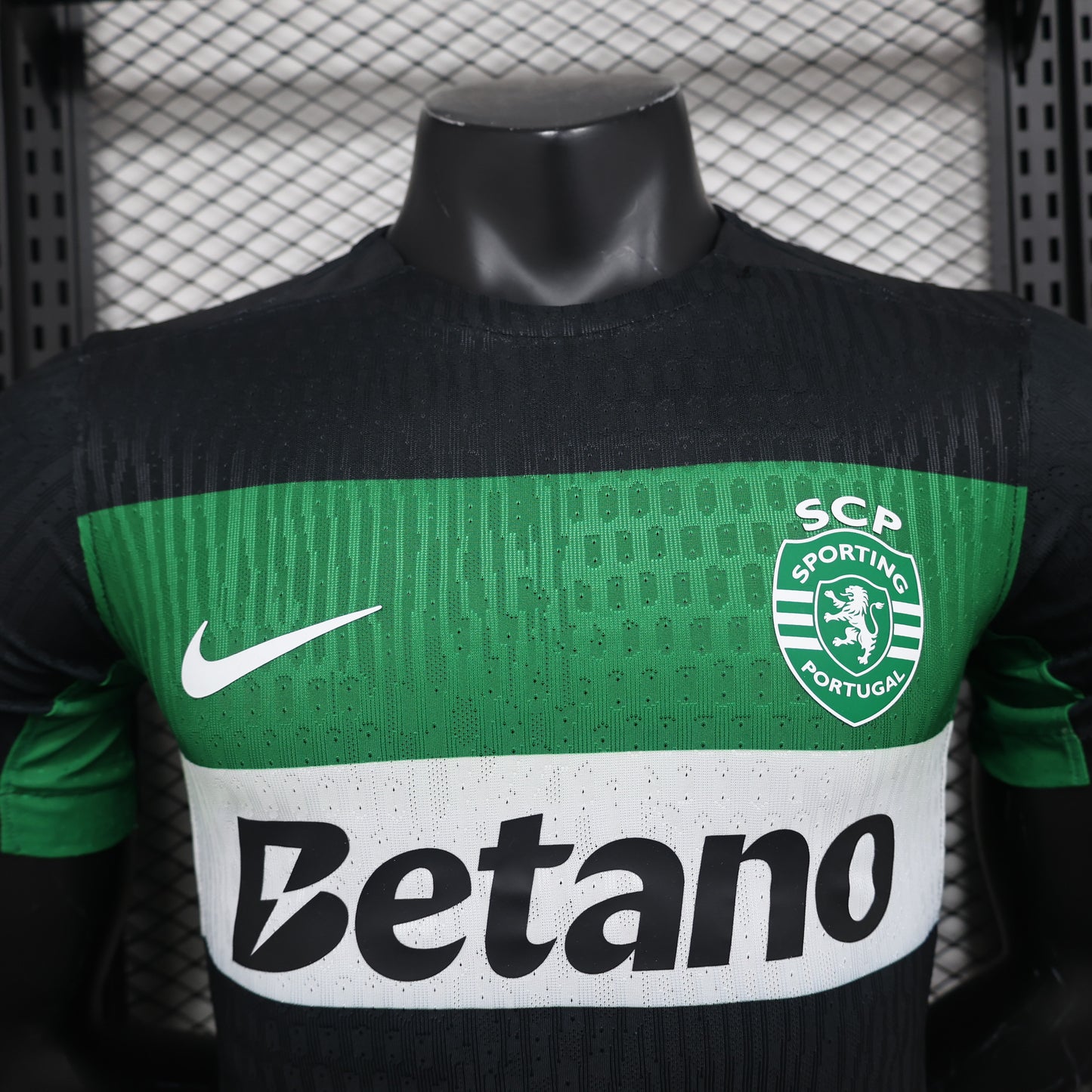 Sporting Lisbon Home Kit 24/25