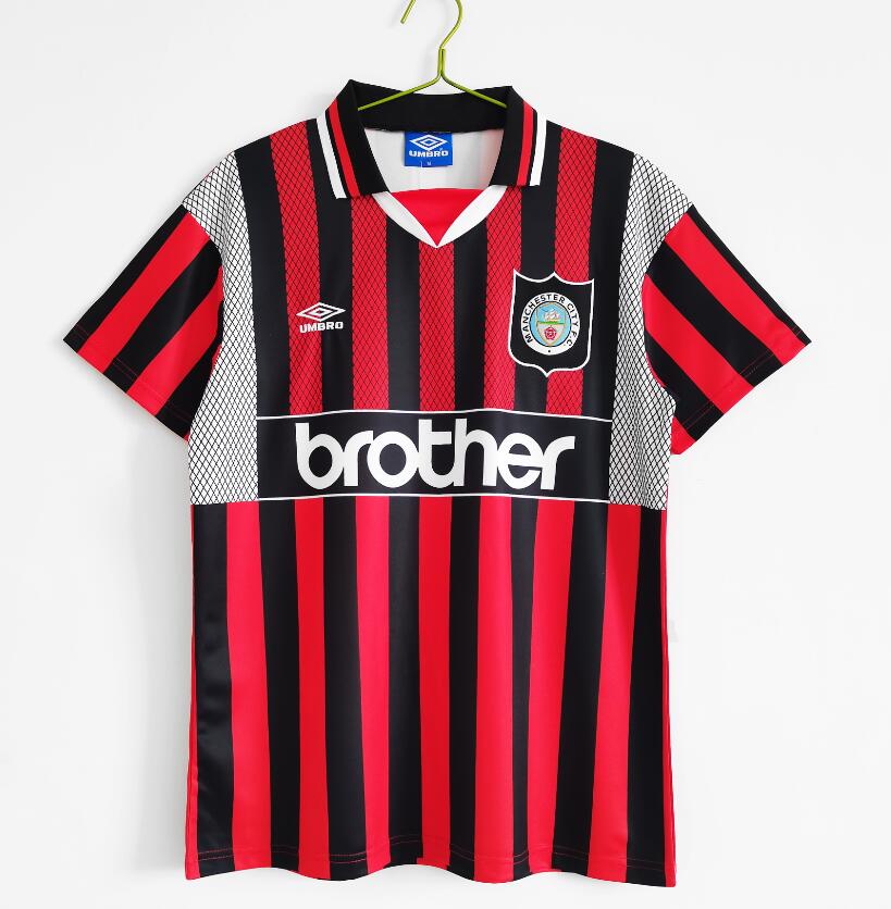 Retro: Manchester City Away Kit 94/96