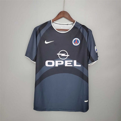 Retro: Paris Saint-Germain Away Kit 01/02