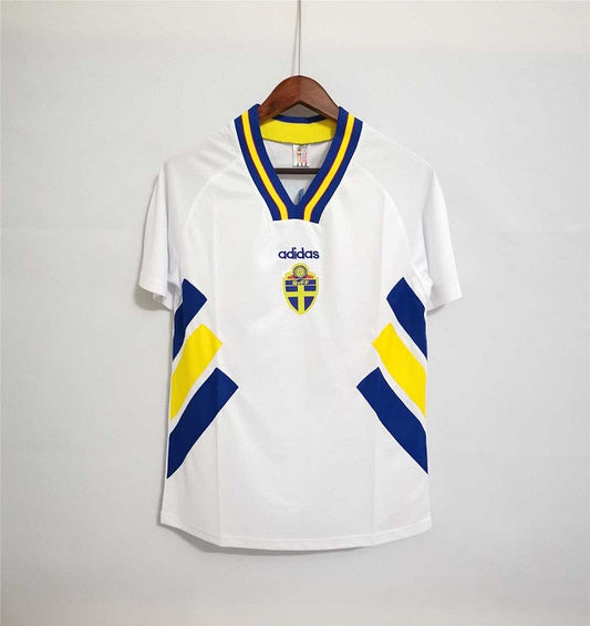 Retro: Sweden Away Kit 92/94