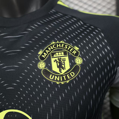 Manchester United Goalkeeper Kit 25/26