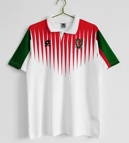 Retro: Wales Away Kit 96/98