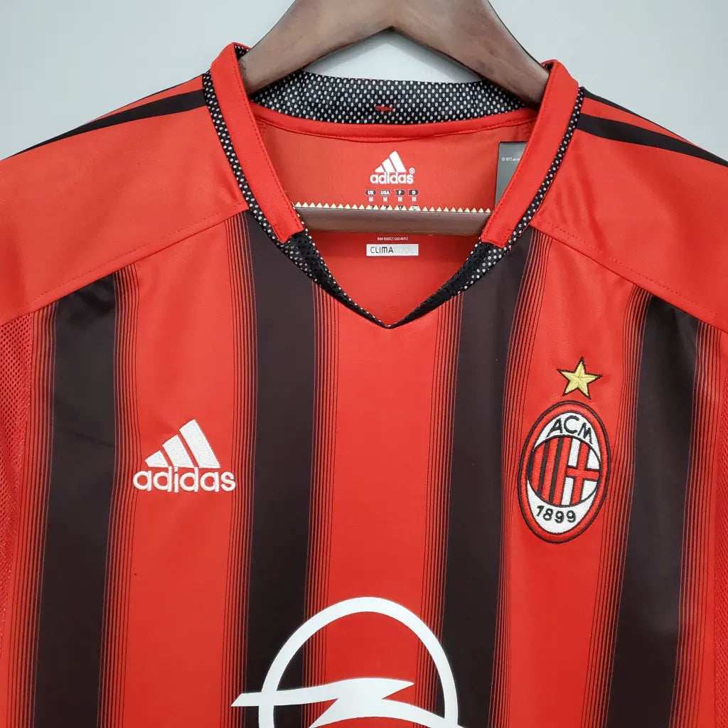 Retro: AC Milan Home Kit 04/05