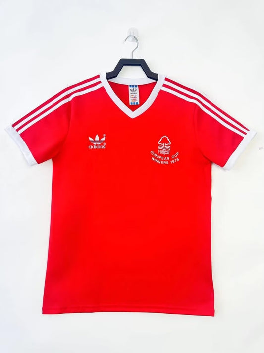 Retro: Nottingham Forest Home Kit 78/79