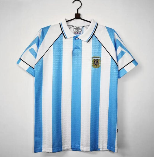 Retro: Argentina Home Kit 96/97