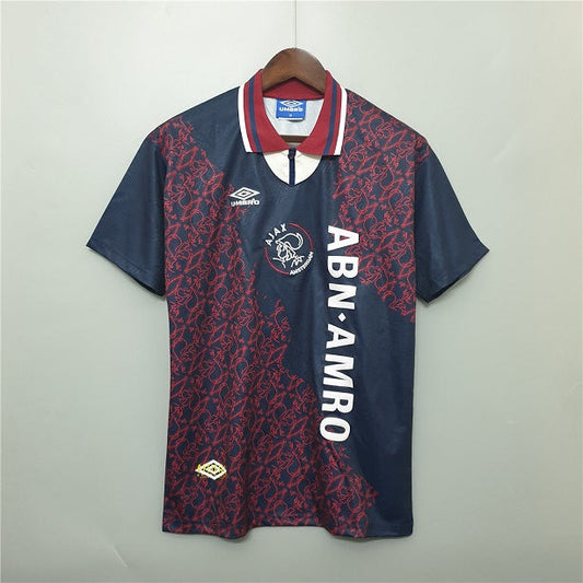 Retro: Ajax Away Kit 94/96