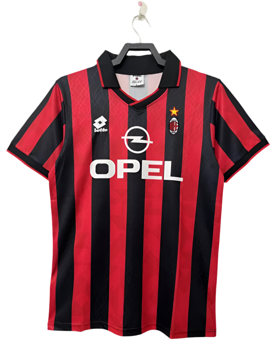 Retro: AC Milan Home Kit 95/96