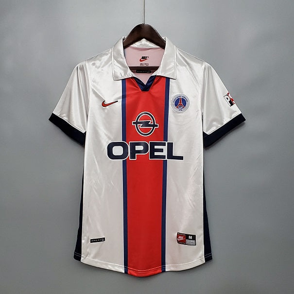 Retro: Paris Saint-Germain Away Kit 97/98