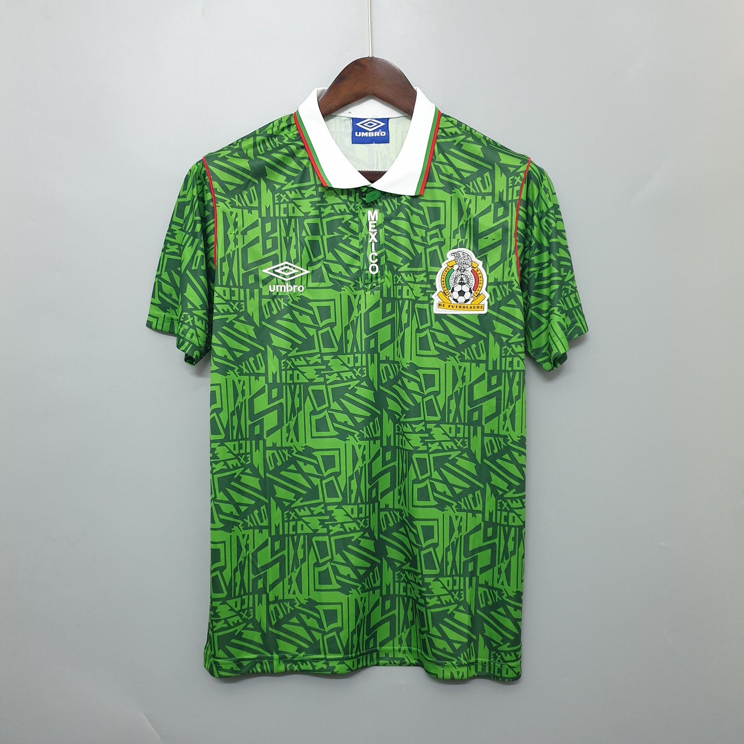 Retro: Mexico Home Kit 93/94