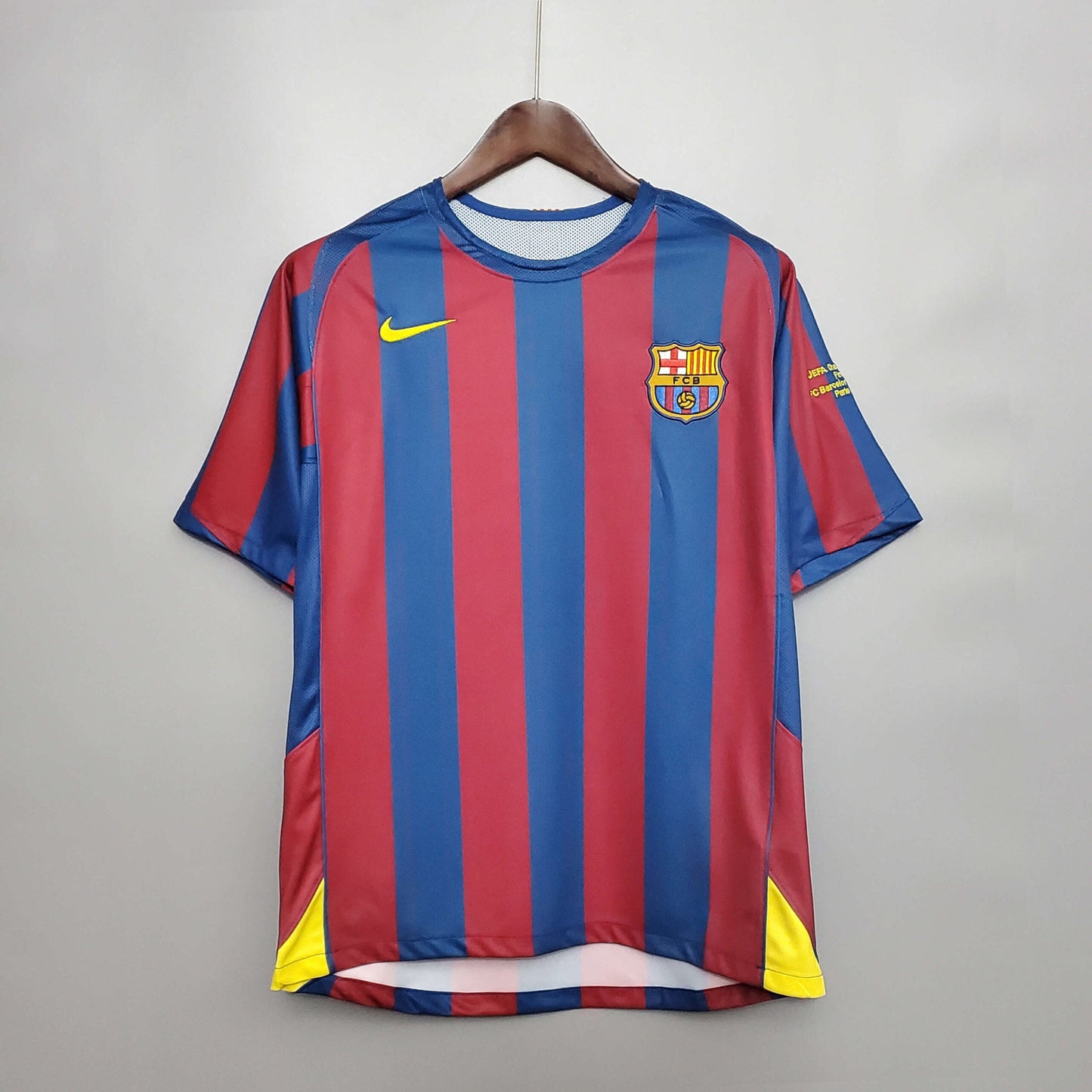 Retro: Barcelona Home Kit 05/06