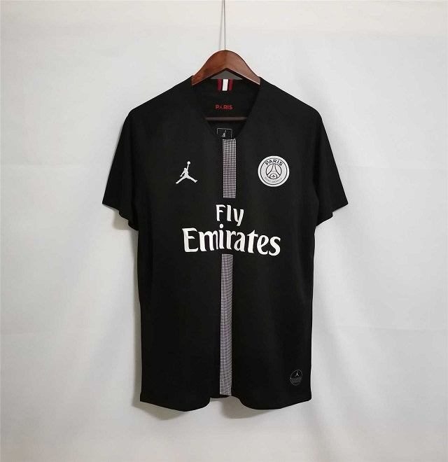 Retro: Paris Saint-Germain Away Kit 18/19