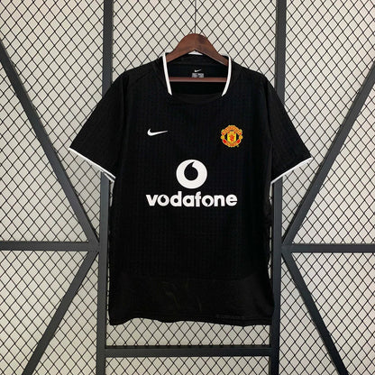Manchester United Away Kit 02/04
