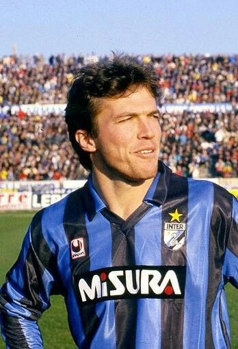 Retro: Inter Milan Home Kit 88/90